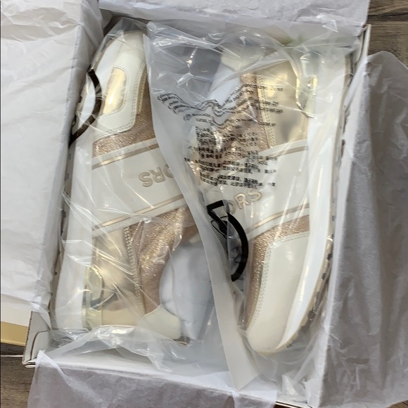 MICHAEL KORS TEDDI TRAINER PIXIE FINE GLITTER - Picture 2 of 16